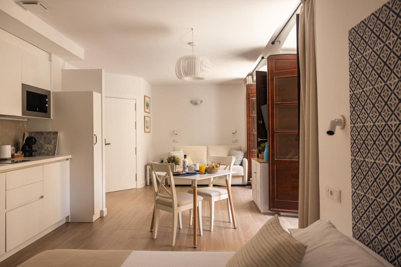 Apartamento Especeria Blue By #Cuatrocallesflats Малага Экстерьер фото